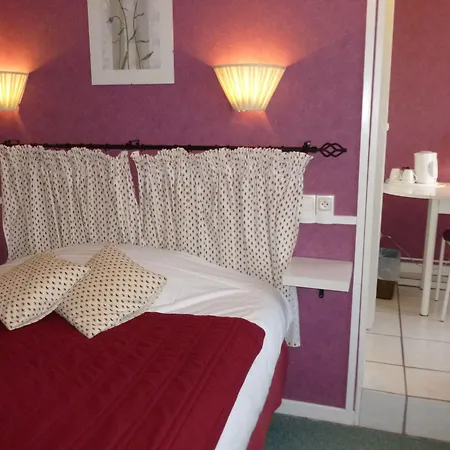 Richelieu, Centre-ville, Perret 2*