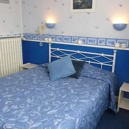 Le Richelieu Hotel 2*