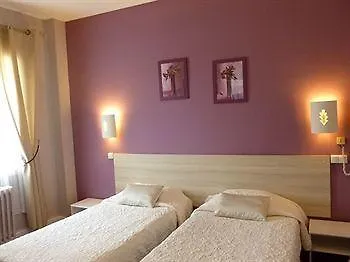 Richelieu, Centre-ville, Perret Hotel Hawr