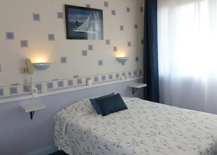 Richelieu, Centre-ville, Perret 2* Hawr