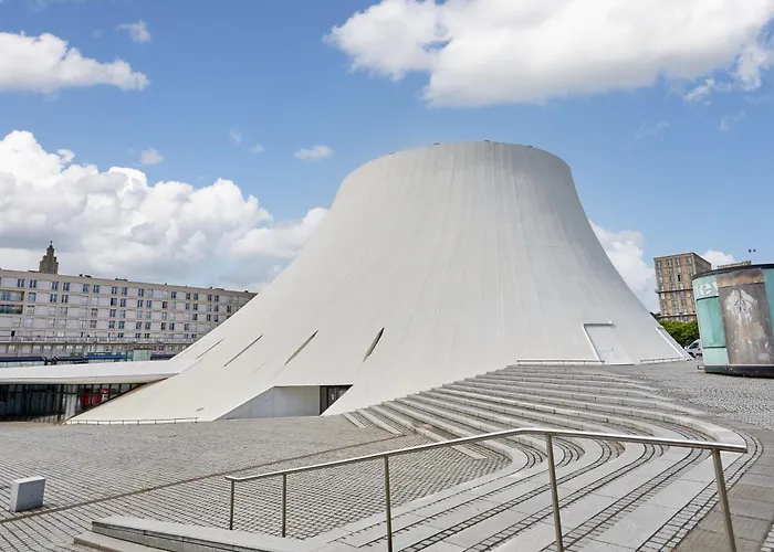 Hotel Richelieu, Centre-ville, Perret Hawr