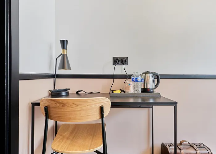 Richelieu, Centre-ville, Perret 2*