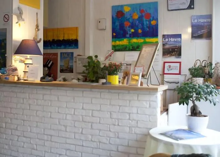 Richelieu, Centre-ville, Perret Hawr